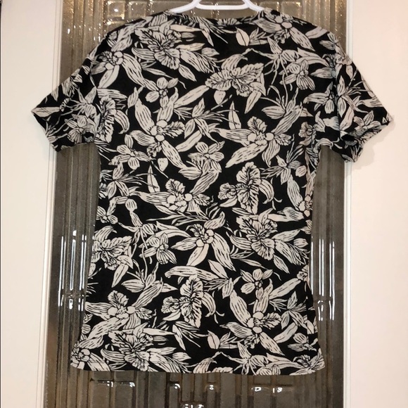 Floral printed Zara round neck T-shirt short sleev - Picture 6 of 8